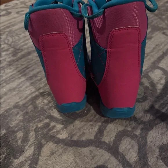 Burton Snowboard & Boots - Picture 10 of 12